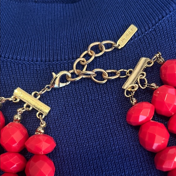 Vibrant Pink Beaded Necklace - Picture 2 of 4